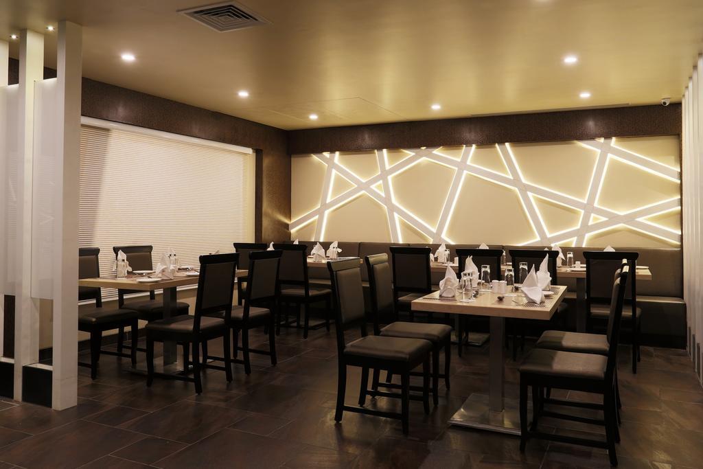 大凯拉什酒店 奥兰加巴德 外观 照片