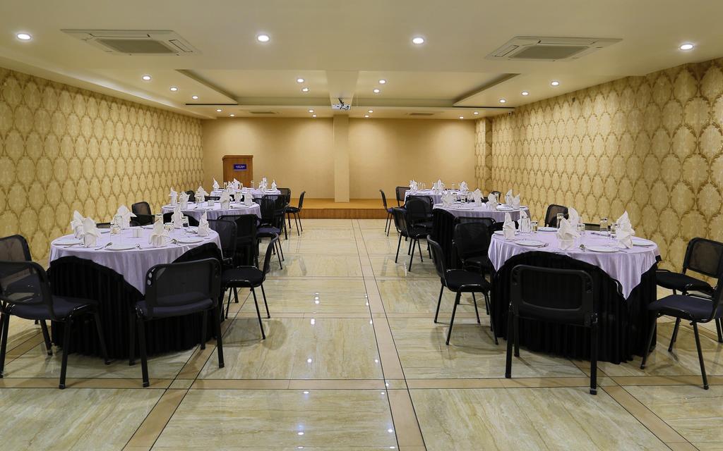 大凯拉什酒店 奥兰加巴德 外观 照片